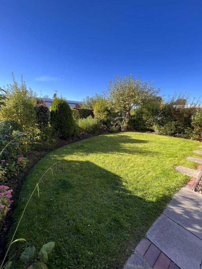 Ferienhaus Sonnendeck 多努姆 外观 照片